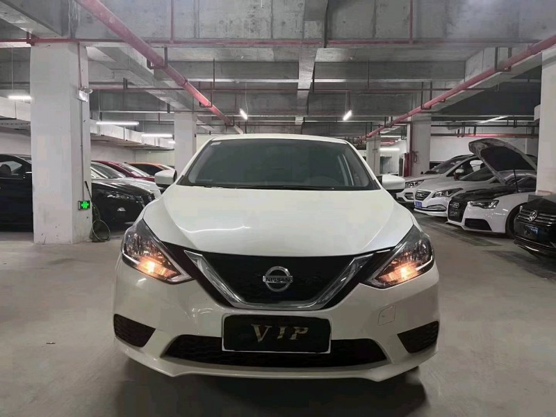 安顺21年日产轩逸9