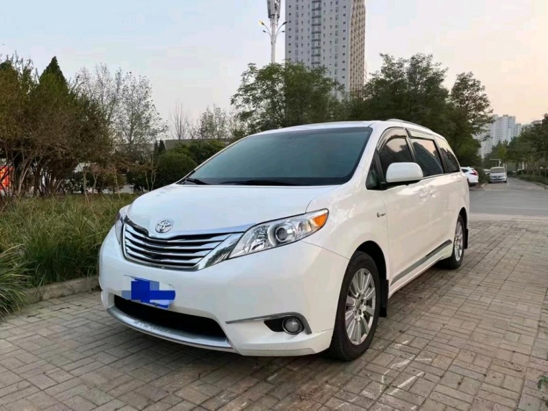 邯郸18年丰田塞纳7