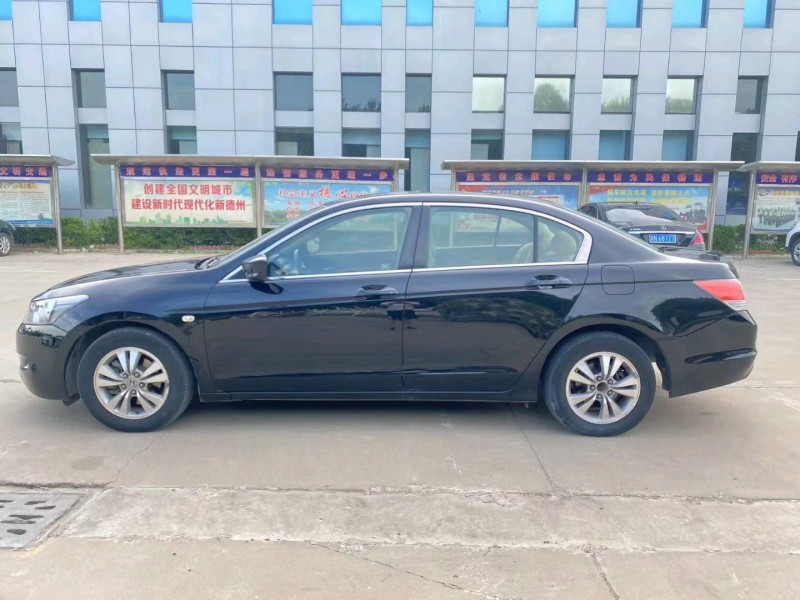 东营08年本田雅阁5