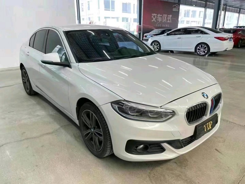 济宁19年宝马1系7