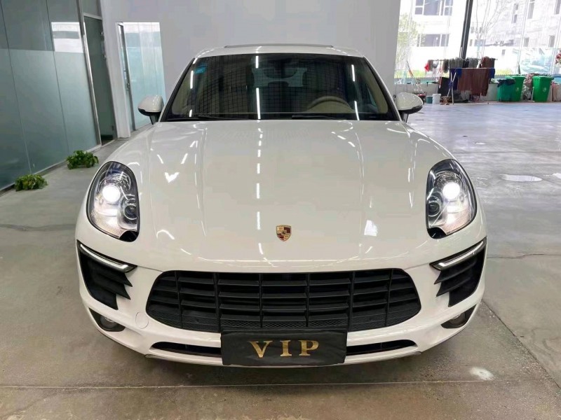济宁15年保时捷Macan9