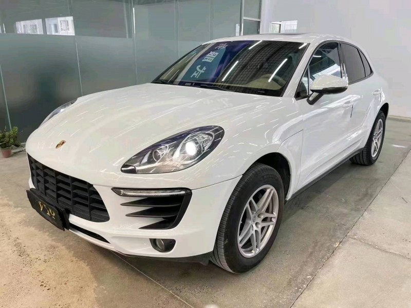 济宁15年保时捷Macan8