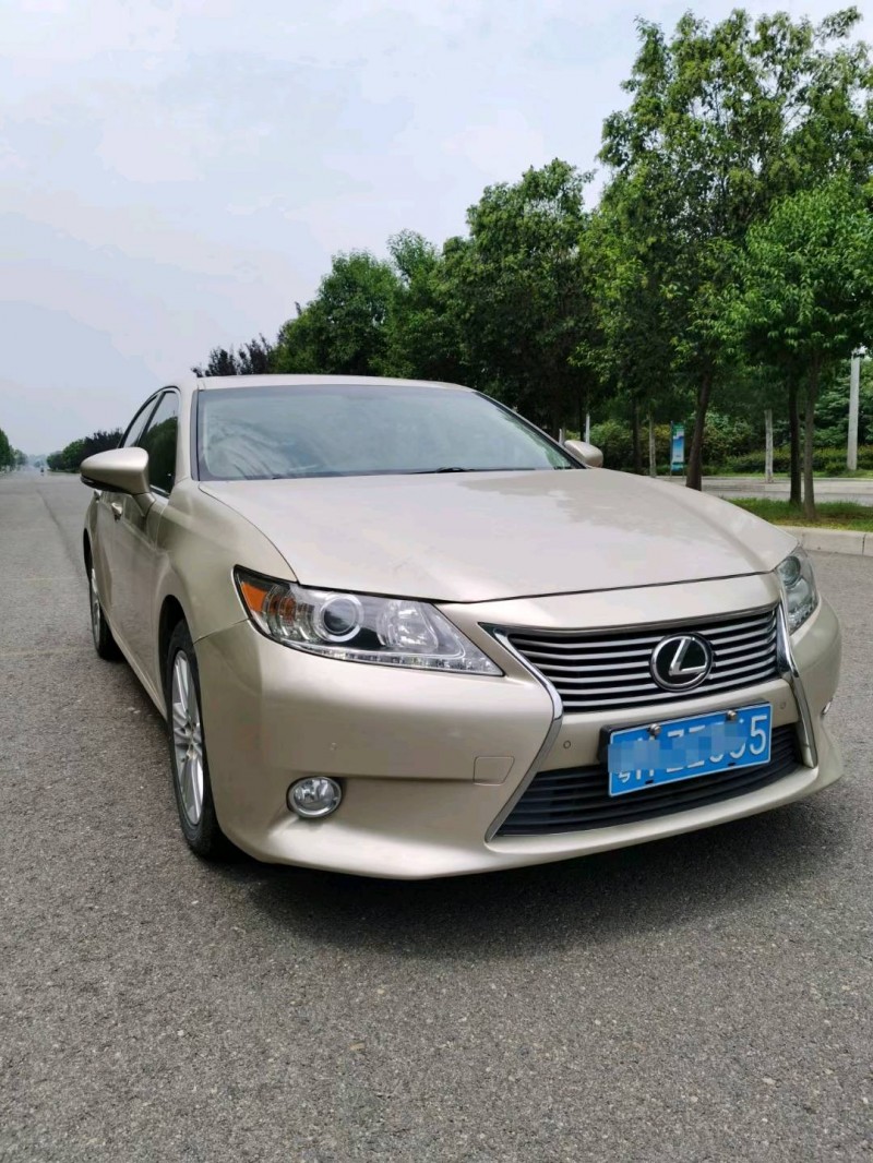 东莞14年雷克萨斯ES2