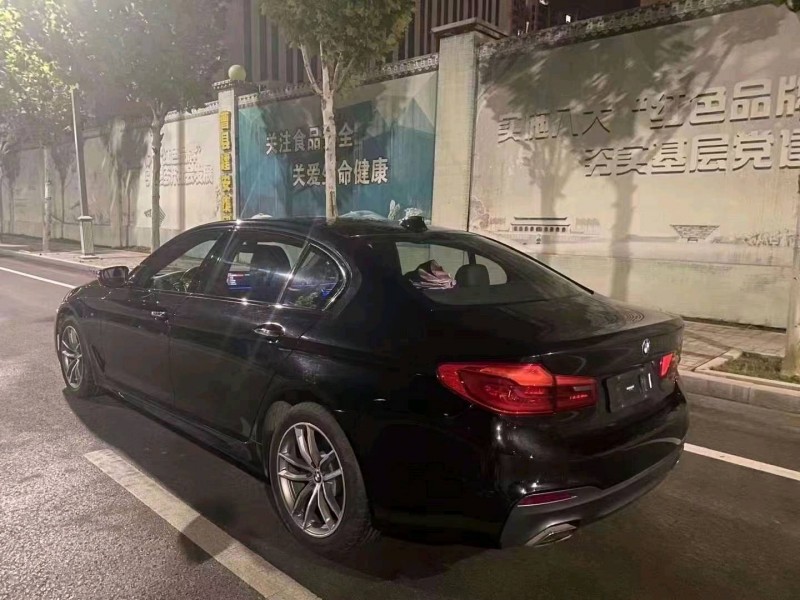 北京18年宝马5系4