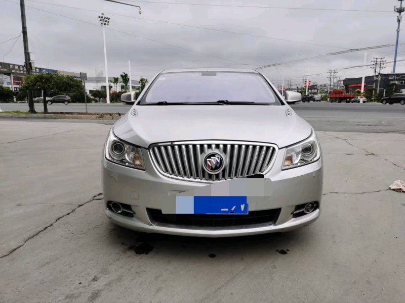 保定10年别克君越1