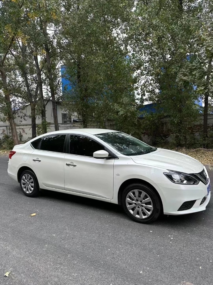 北京21年日产轩逸5