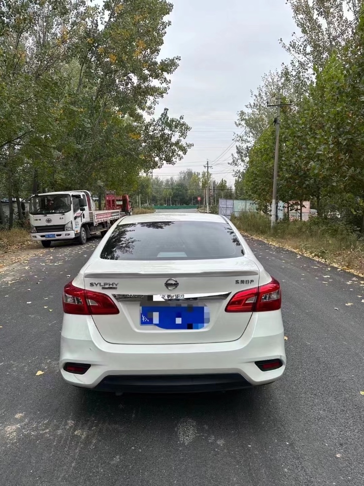 北京21年日产轩逸8