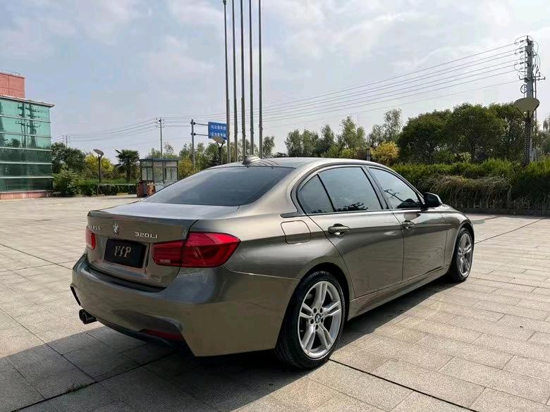 盐城17年宝马3系9