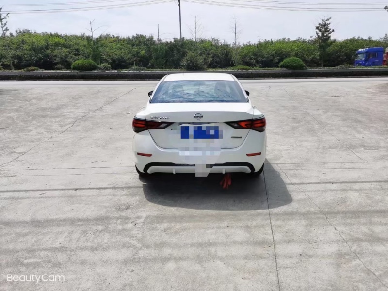 徐州20年日产轩逸5