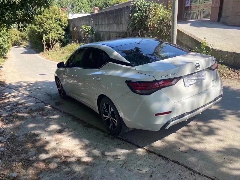 徐州20年日产轩逸2