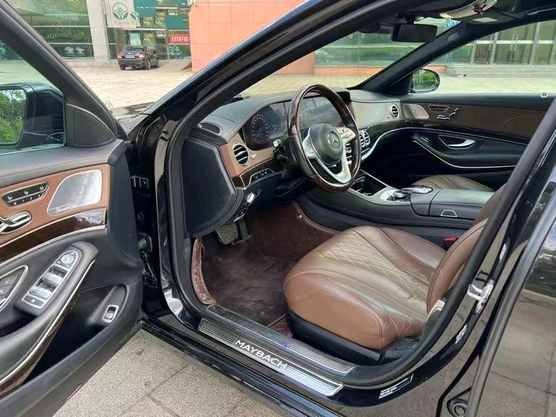 盐城18年奔驰迈巴赫S级4