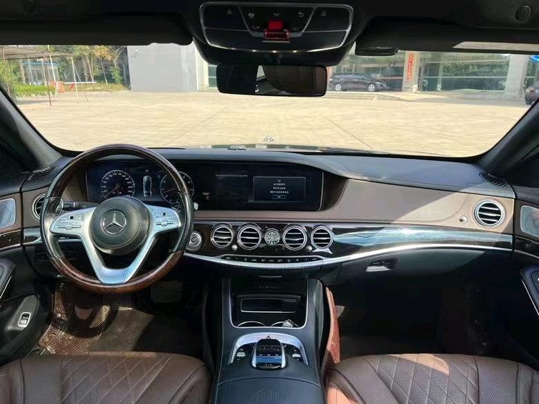 盐城18年奔驰迈巴赫S级7