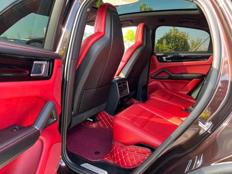 盐城19年保时捷卡宴4