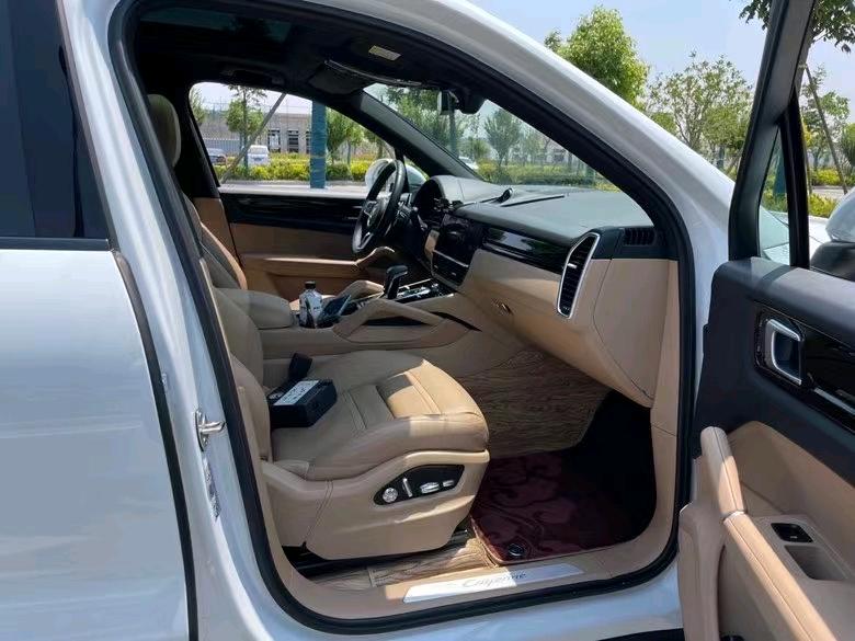 盐城20年保时捷卡宴6