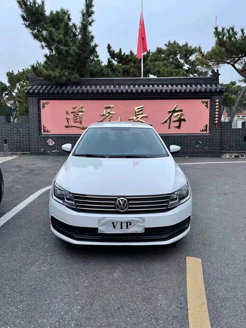 青岛18年大众朗逸9