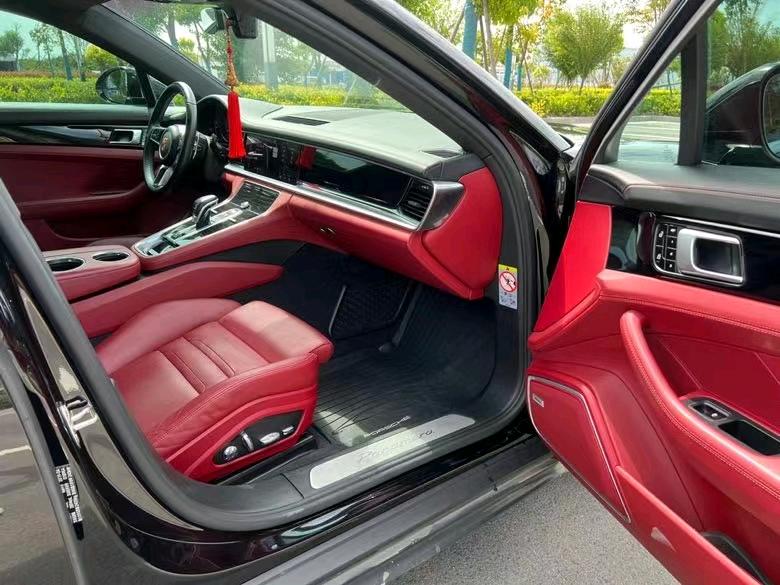 盐城19年保时捷帕拉梅拉6