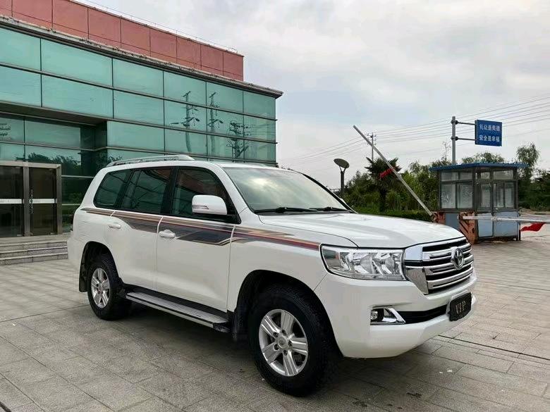 盐城18年丰田兰德酷路泽2
