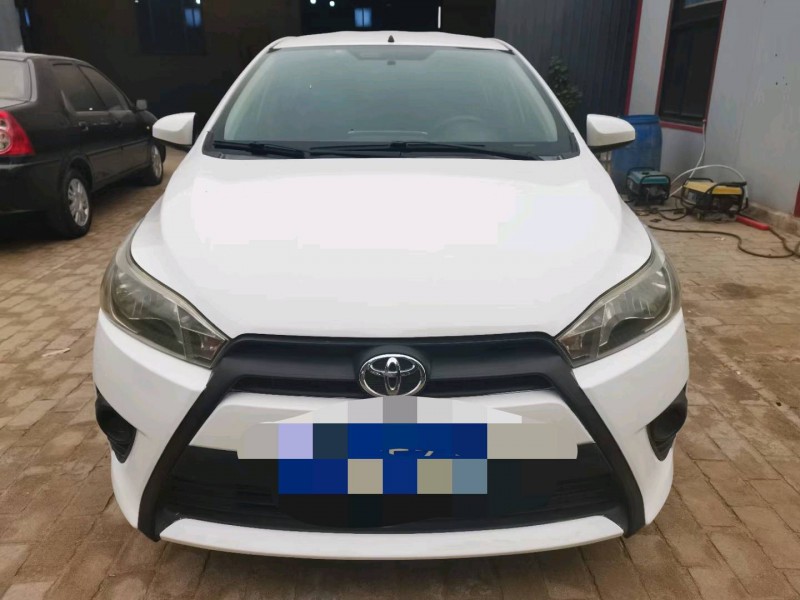 保定14年丰田YARiS L 致炫1