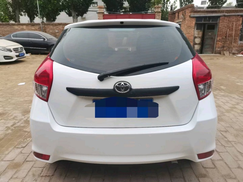 保定14年丰田YARiS L 致炫5