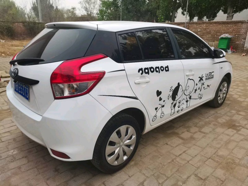 保定14年丰田YARiS L 致炫6