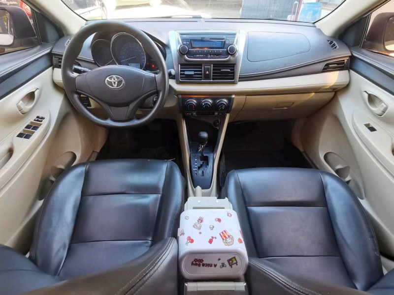 保定14年丰田YARiS L 致炫8