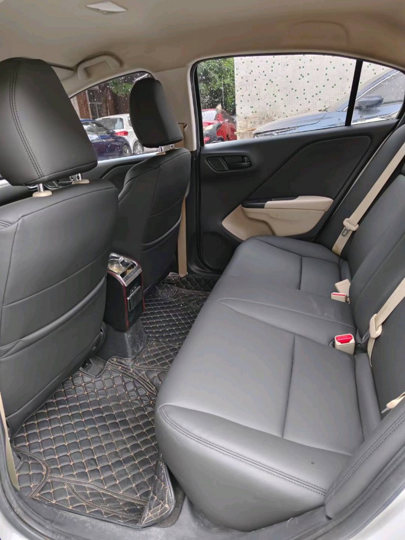 广州18年本田哥瑞4