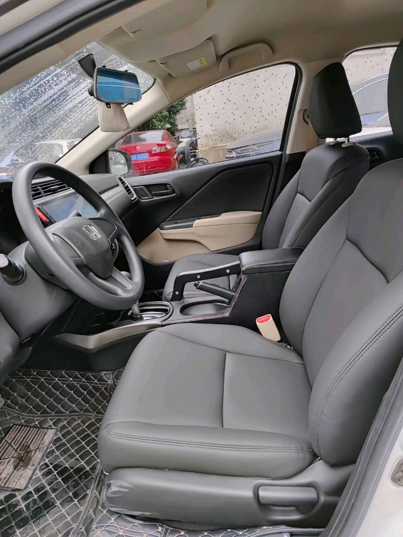 广州18年本田哥瑞3