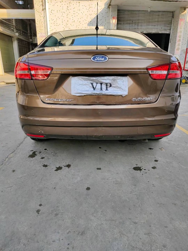 广州17年福特福睿斯9