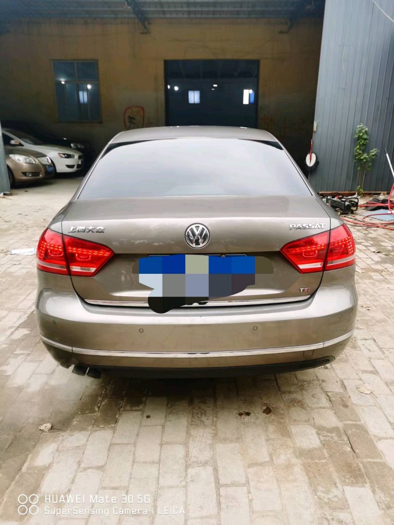 保定11年大众帕萨特1