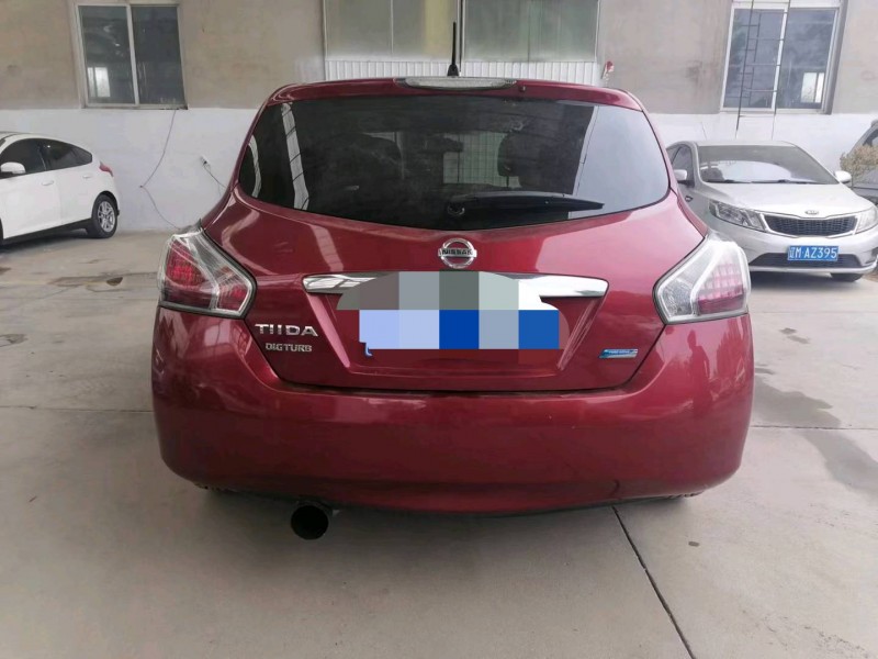 保定13年日产骐达8