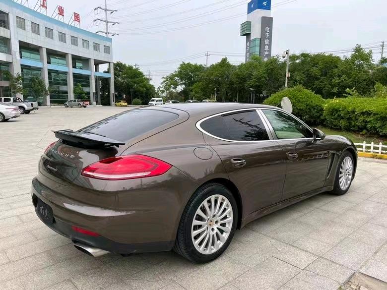 盐城14年保时捷帕拉梅拉8