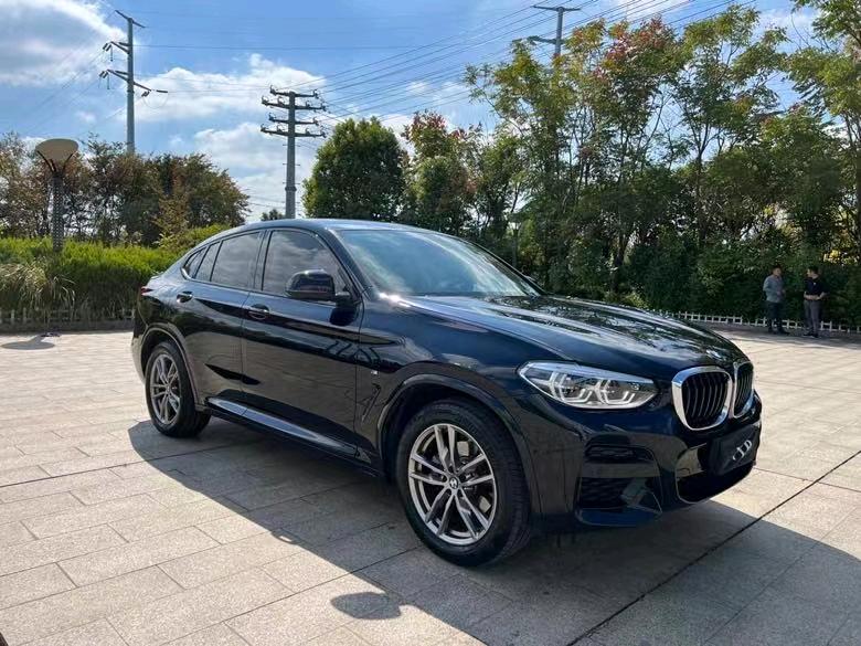 盐城21年宝马X42