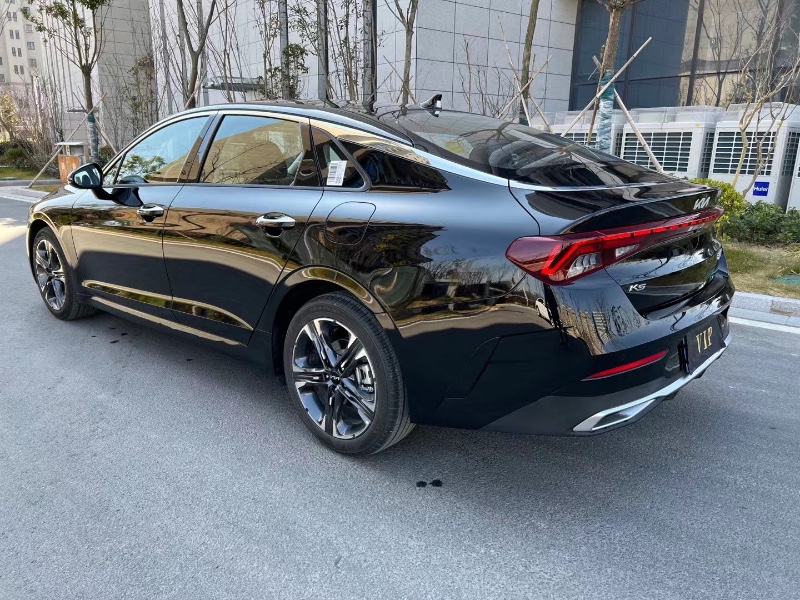 盐城21年起亚K5凯酷8