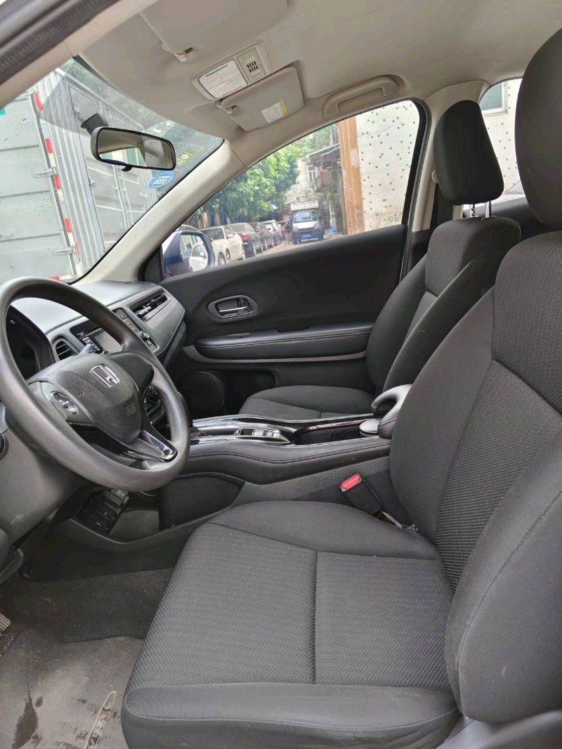 广州15年本田缤智6