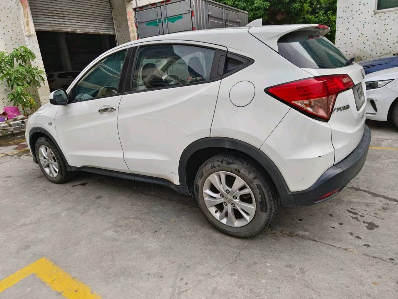 广州15年本田缤智7