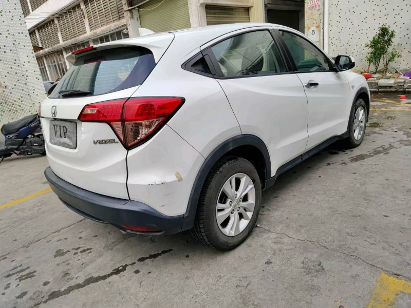 广州15年本田缤智8