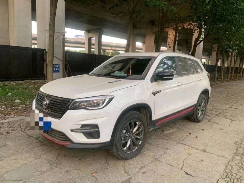 嘉興21年長安汽車CS752