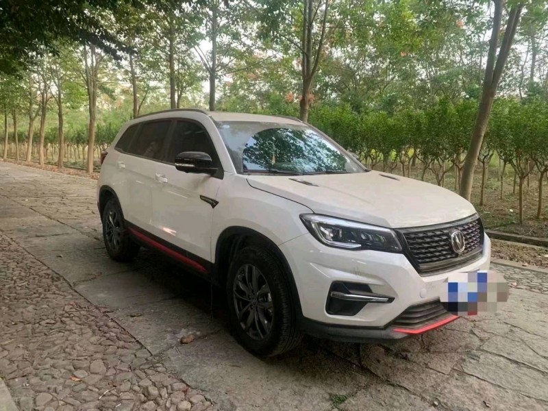 嘉興21年長安汽車CS753