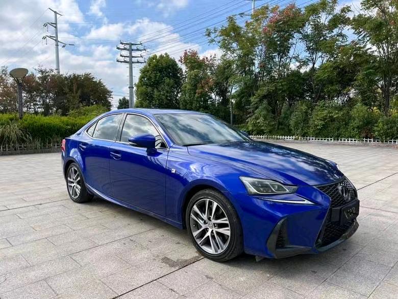 盐城19年雷克萨斯IS2