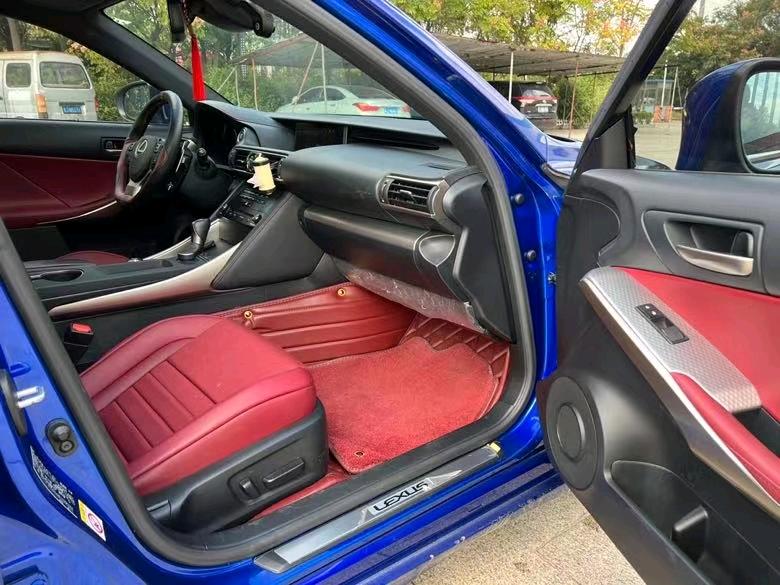 盐城19年雷克萨斯IS6