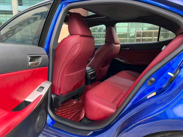 盐城19年雷克萨斯IS5