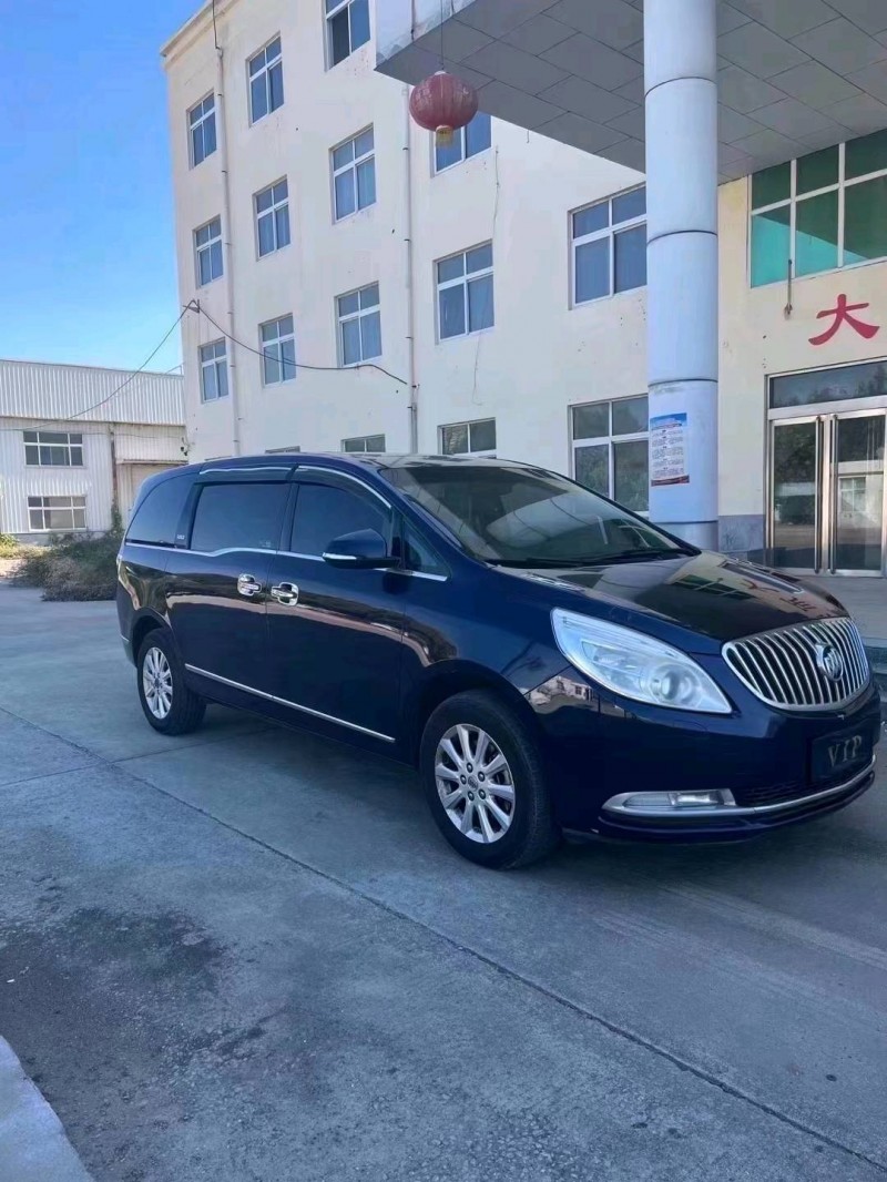 枣庄12年别克GL81