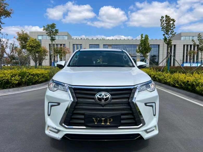 盐城19年丰田穿越者1