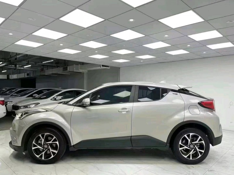 成都21年丰田奕泽3