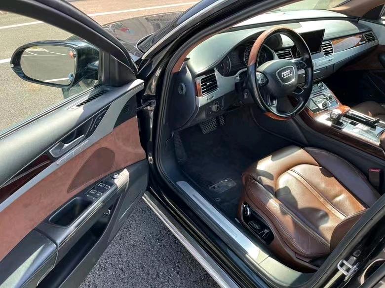 盐城16年奥迪A8L4