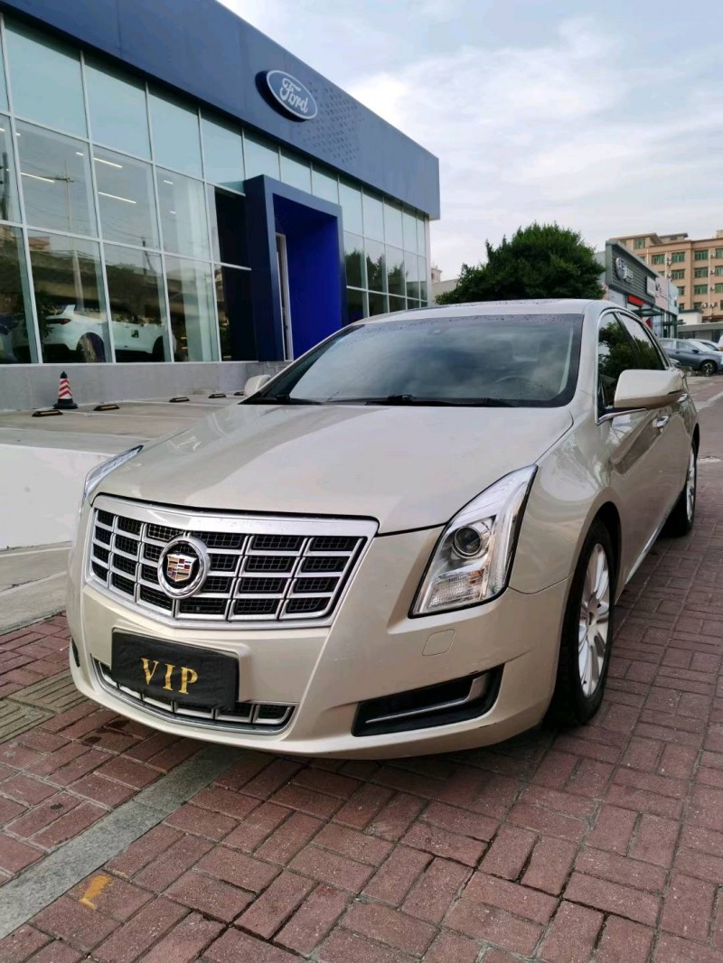 东莞16年凯迪拉克XTS8