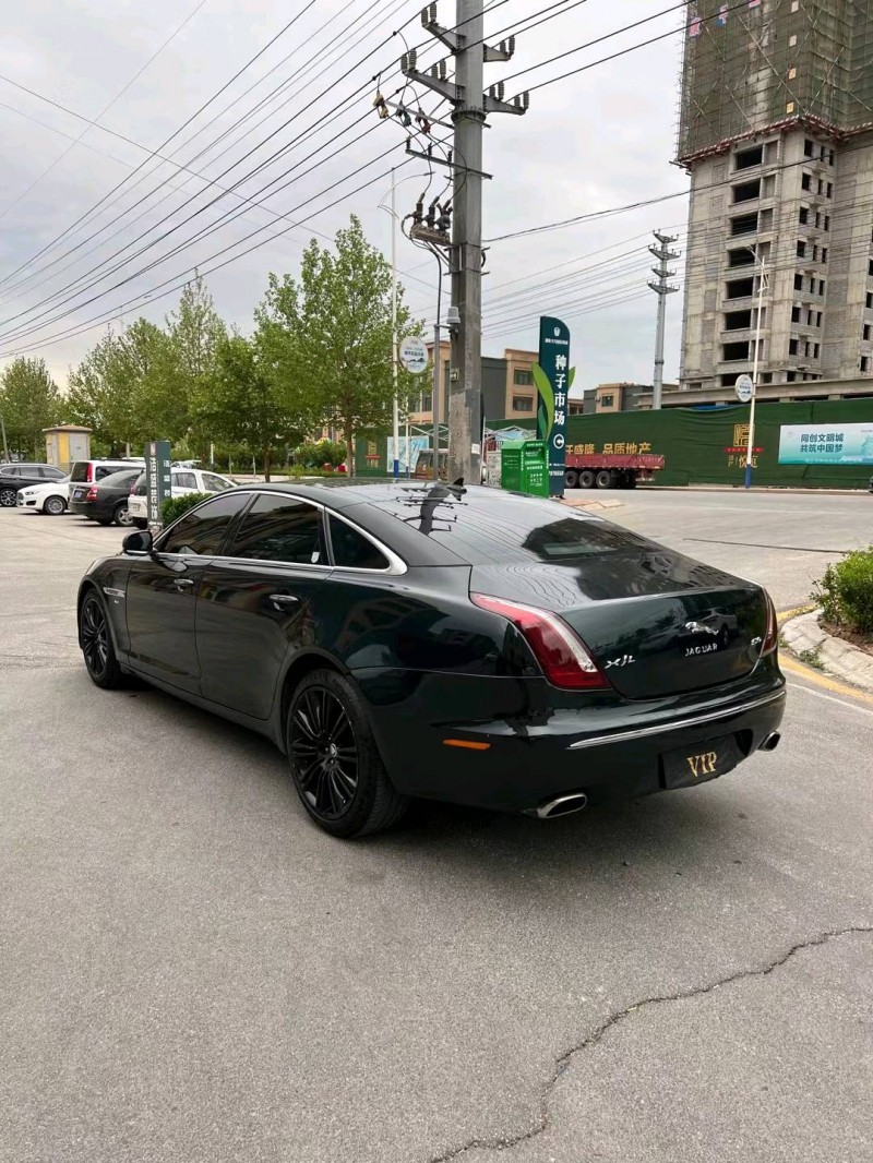 煙臺10年捷豹XJ8