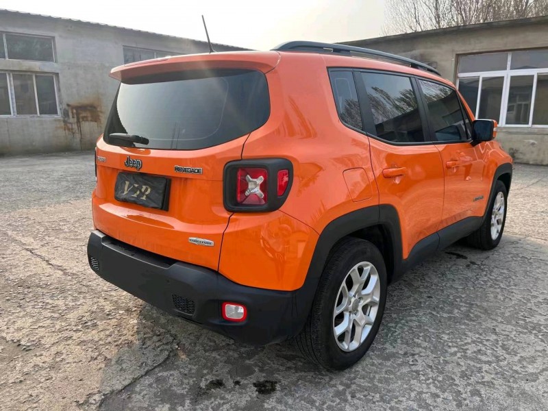 沈阳17年Jeep自由侠6