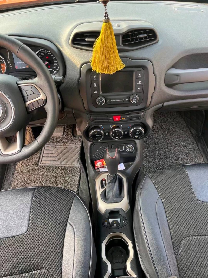 沈阳17年Jeep自由侠7