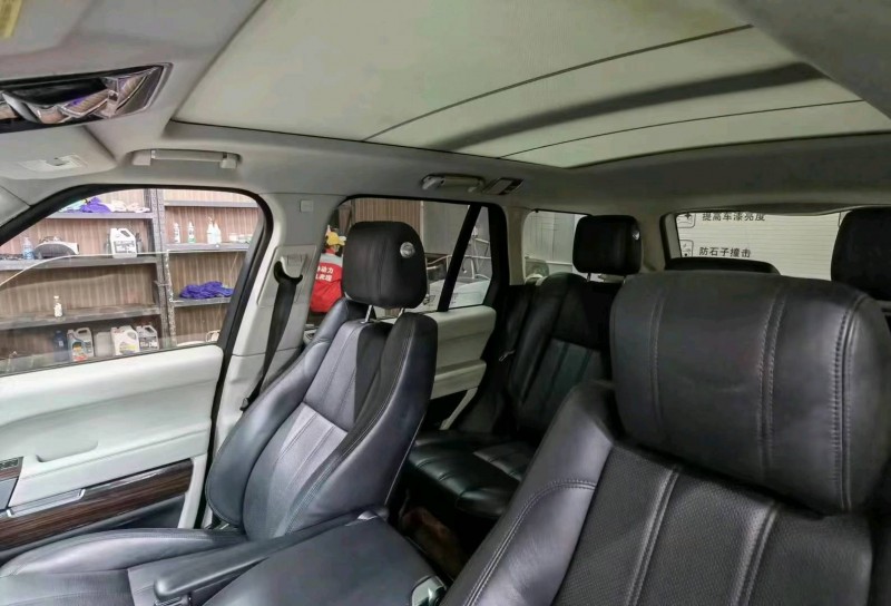 烟台15年路虎揽胜行政9